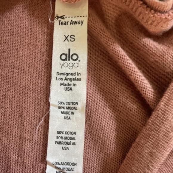Alo Yoga Peak Hoodie - Picture 15 of 16